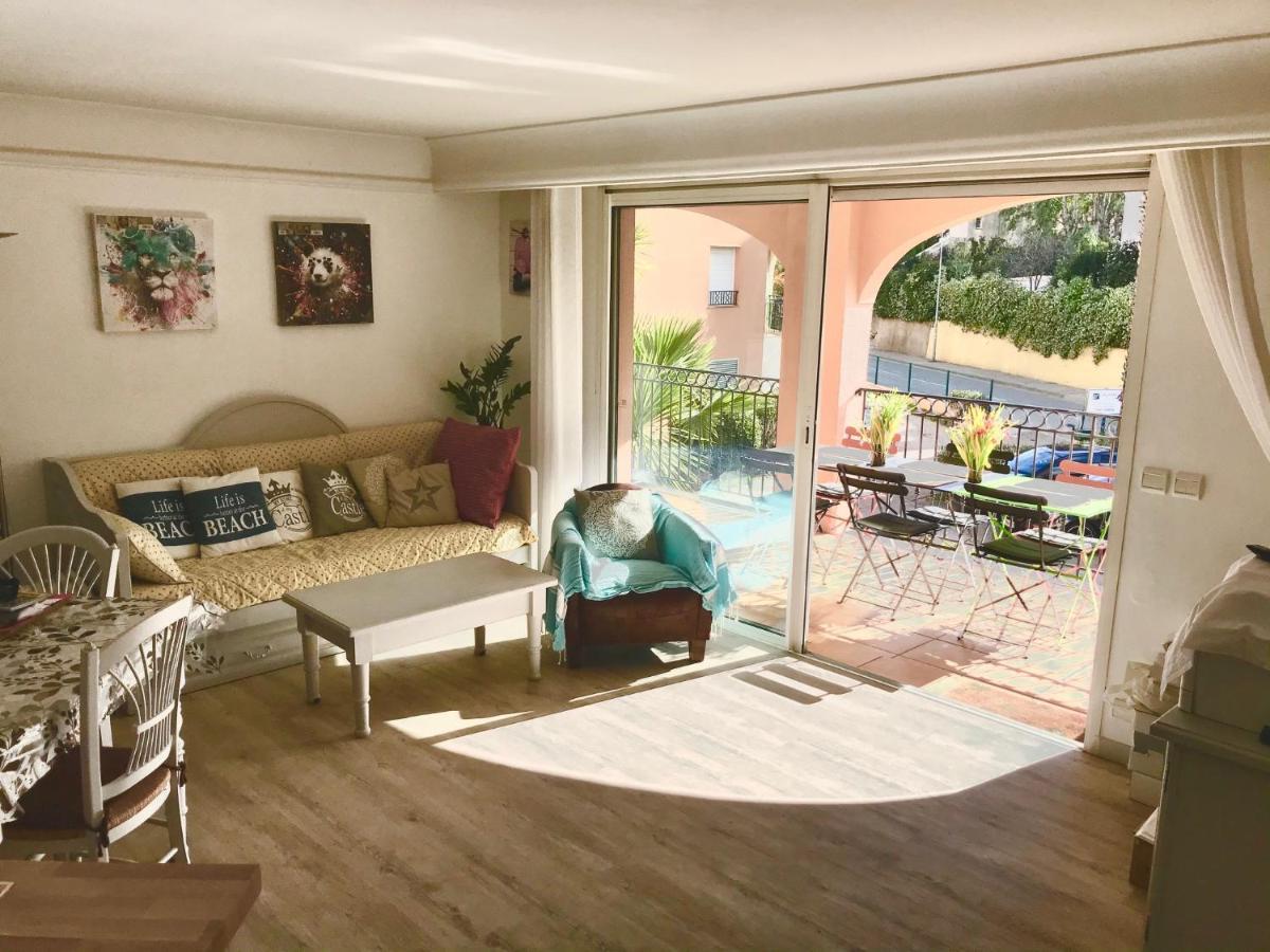Residence 4 Etoiles Port Marine サント・マキシム エクステリア 写真