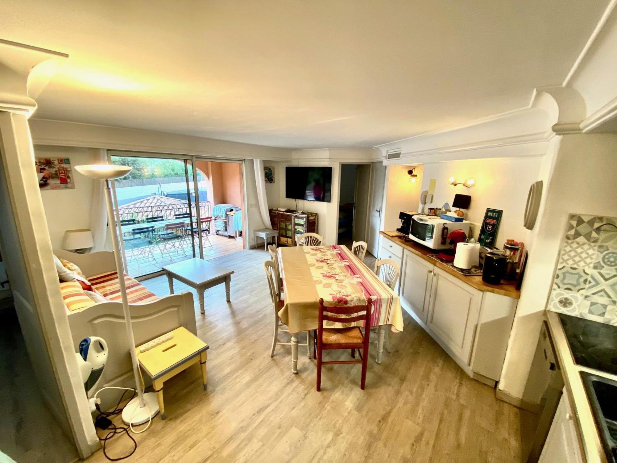 Residence 4 Etoiles Port Marine サント・マキシム エクステリア 写真